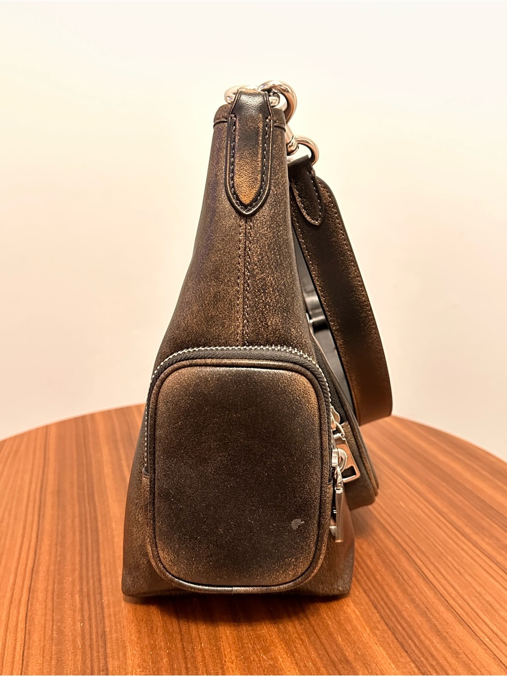 COACH Brown Leather Shoulder Bag with Front & Side Pockets - Picture 7 of 9